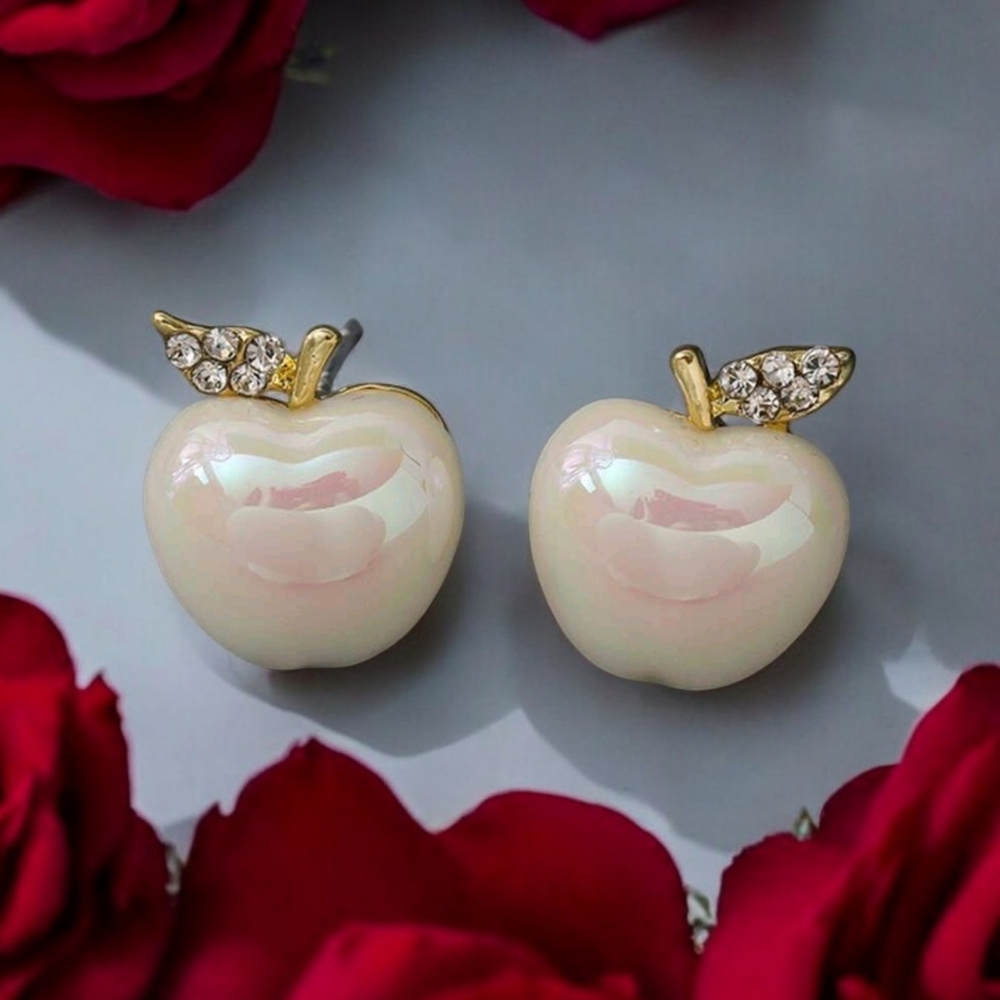 New Apple Iridescent Pearl and Crystal Teacher Gift Earrings Back To School - Picture 3 of 3